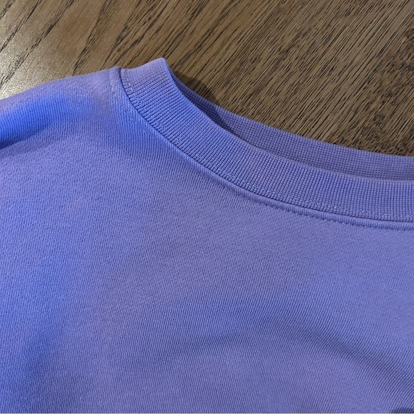 Kuwalla Tee  cropped cinched‎ waist lavender crew neck sweatshirt - Picture 8 of 9